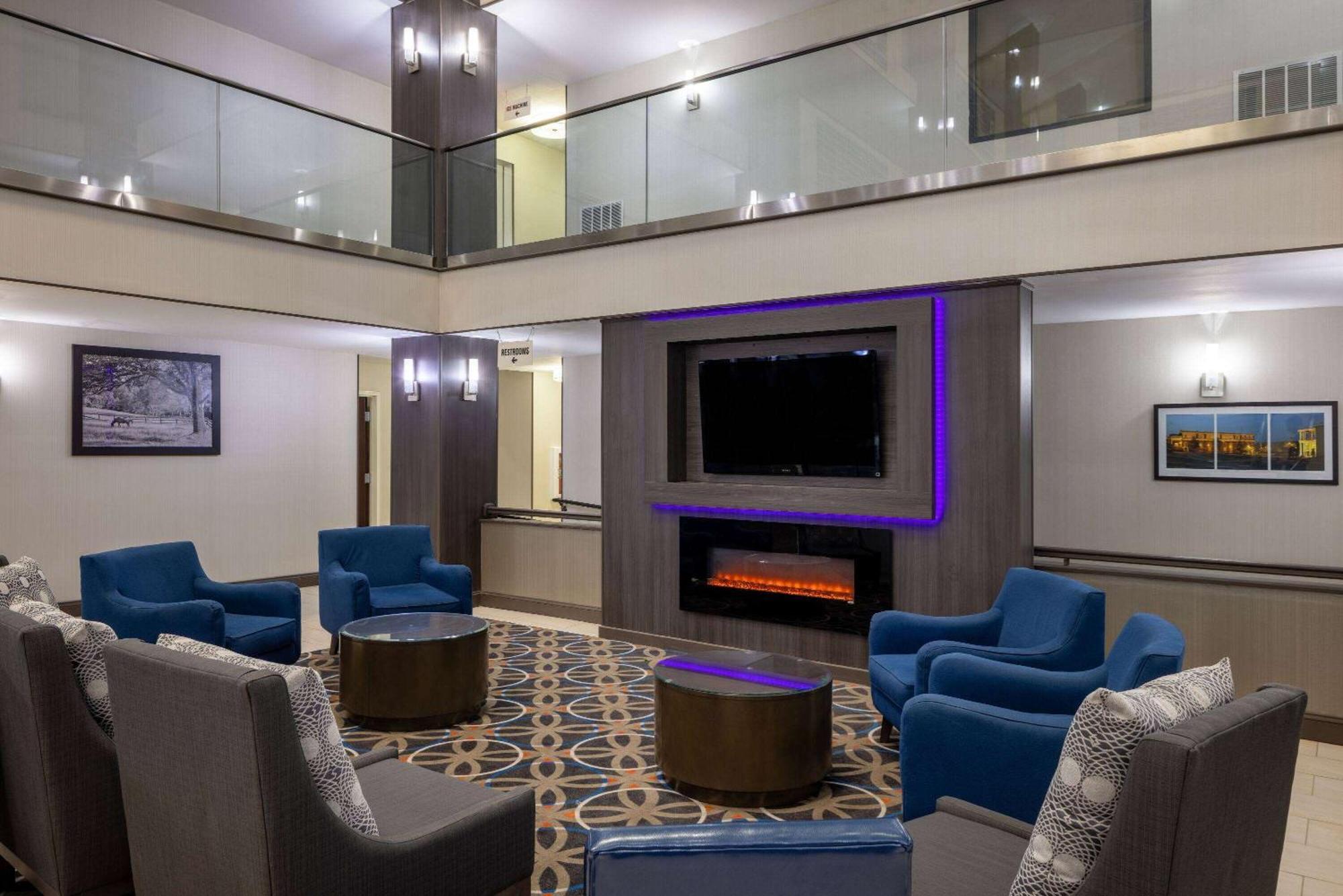 Hotel La Quinta By Wyndham Covington Extérieur photo