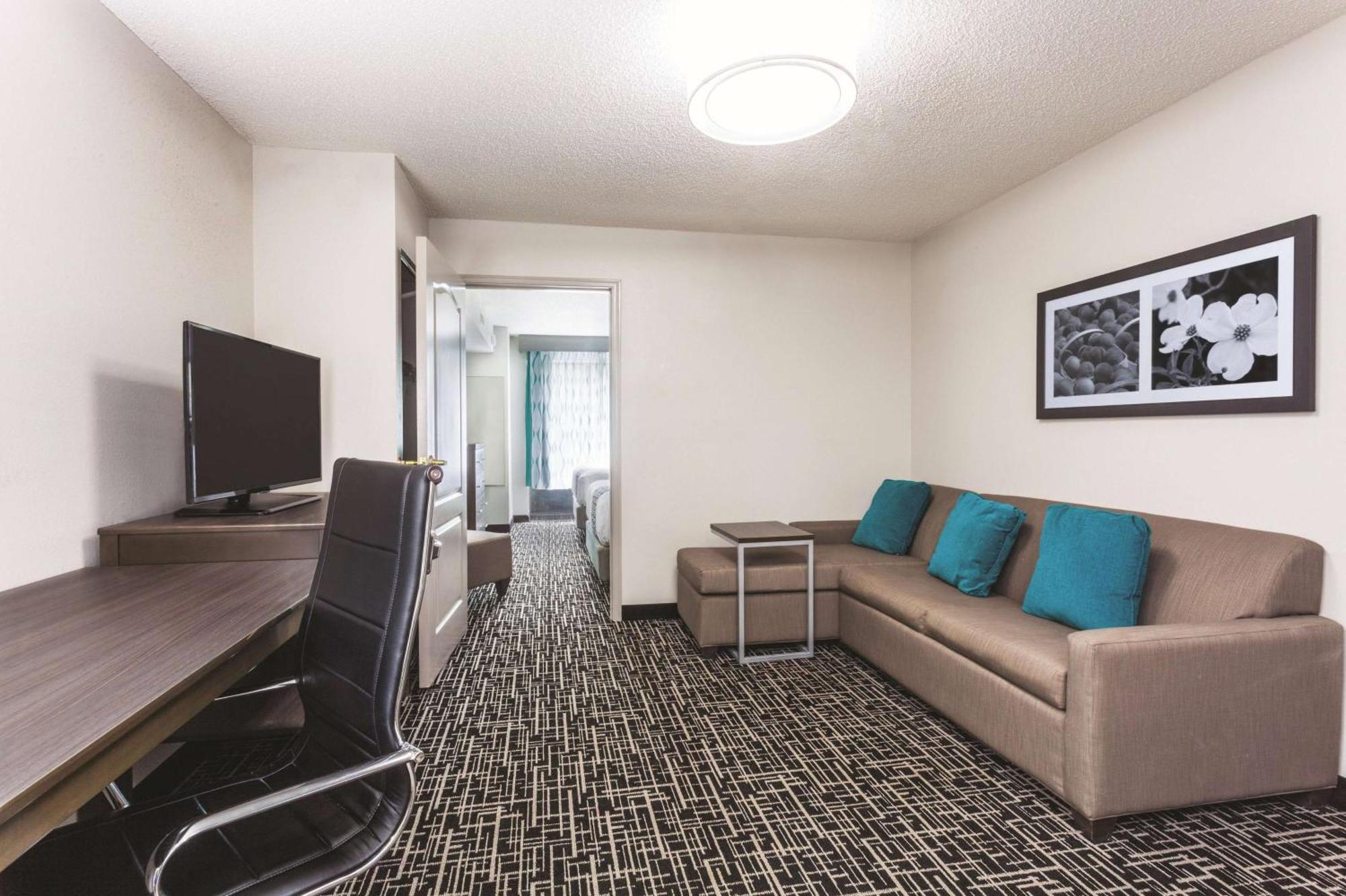 Hotel La Quinta By Wyndham Covington Extérieur photo