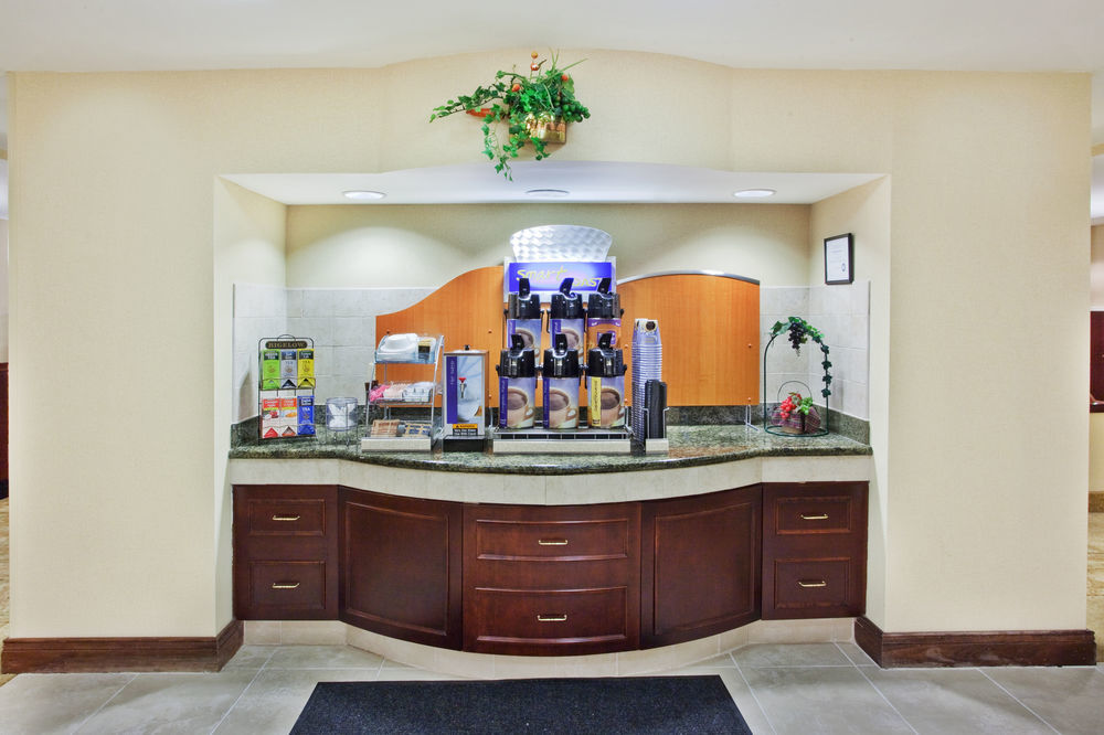 Hotel La Quinta By Wyndham Covington Extérieur photo
