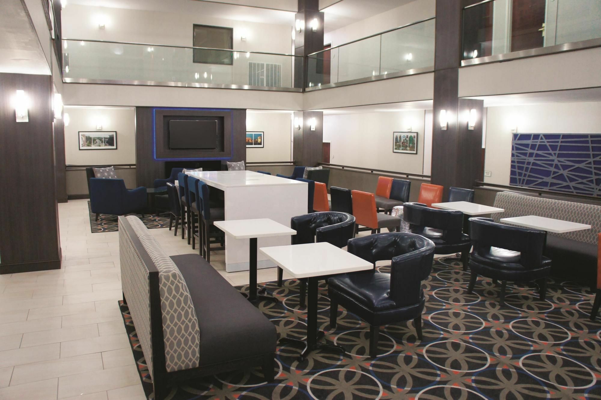 Hotel La Quinta By Wyndham Covington Extérieur photo